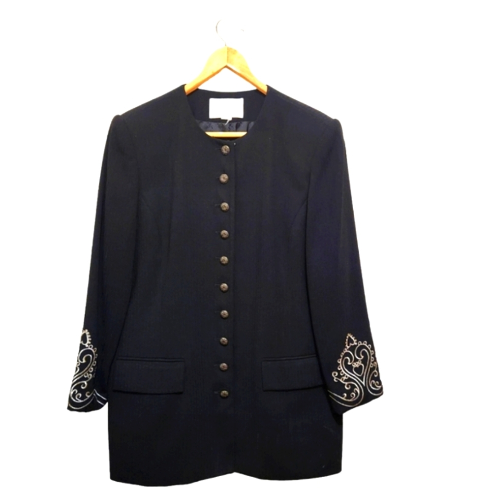 LORD and TAYLOR BLACK AND SILVER BLAZER